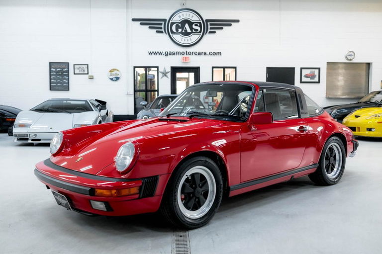 Porsche 911 Carrera 3.2 (US)