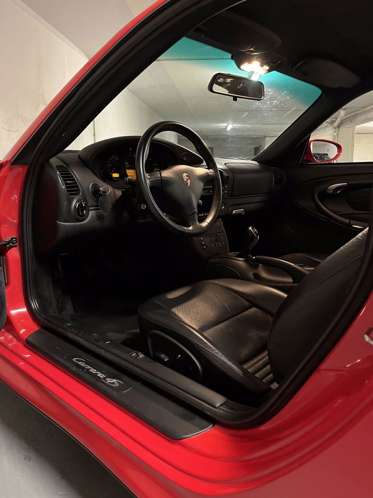 Porsche 996 Carrera 4S