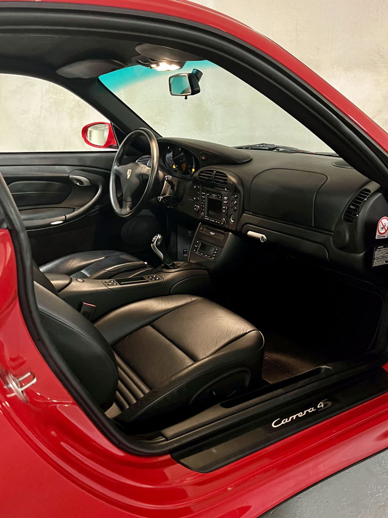 Porsche 996 Carrera 4S