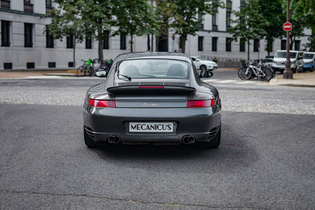 Porsche 996 Turbo