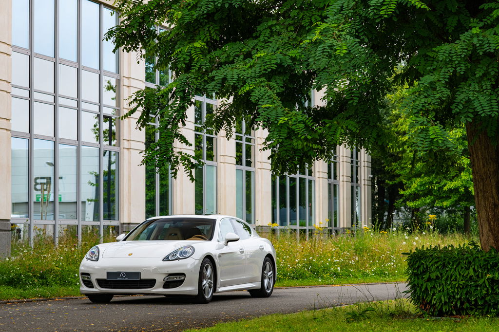 Porsche Panamera Turbo