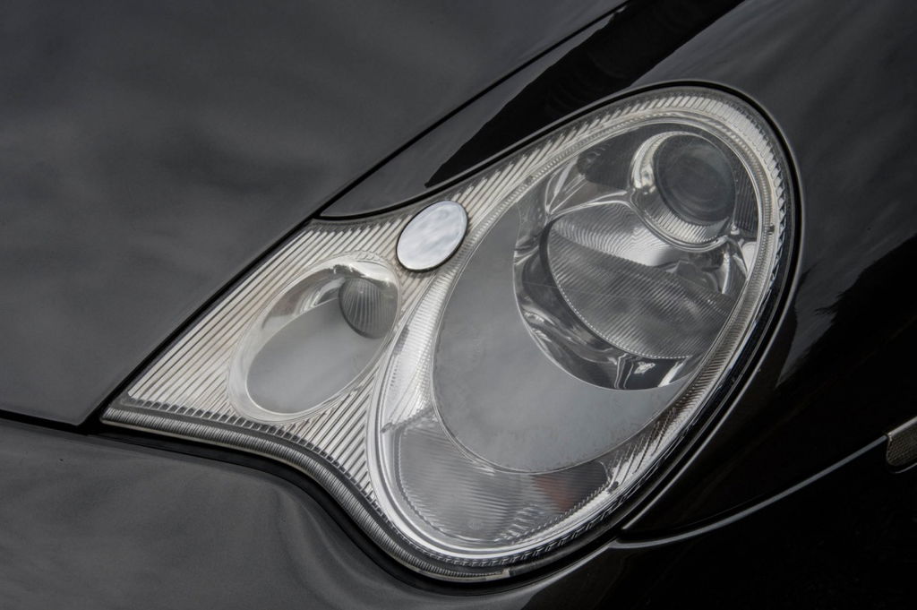 Porsche 996 Carrera 4