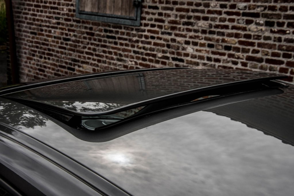 Porsche 996 Carrera 4