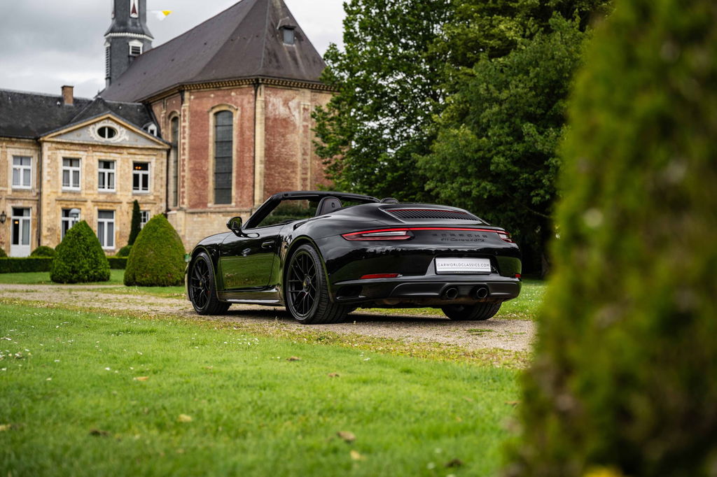 Porsche 991.2 Carrera 4 GTS