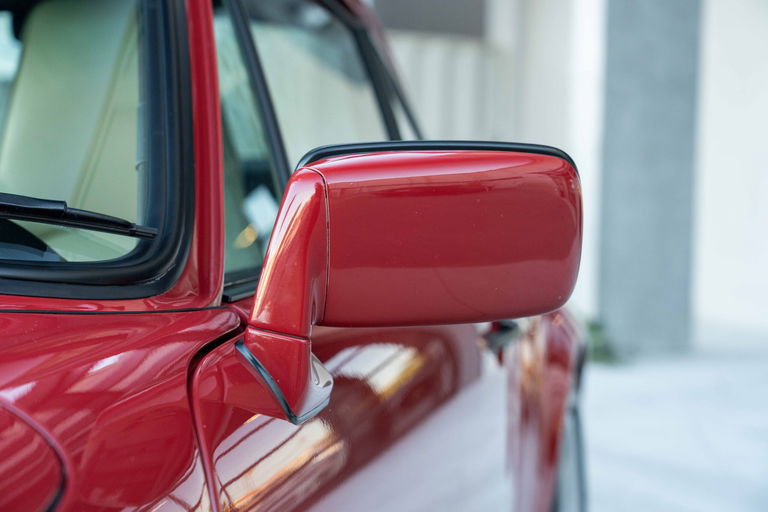 Porsche 911 Carrera 3.2 (US)