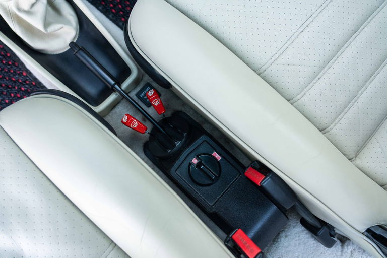 Porsche 911 Carrera 3.2 (US)