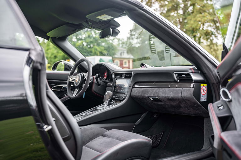 Porsche 991.2 Carrera 4 GTS