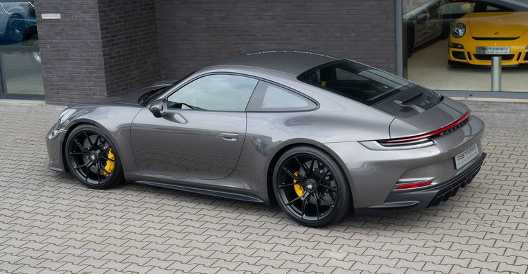 Porsche 992 GT3 Touring