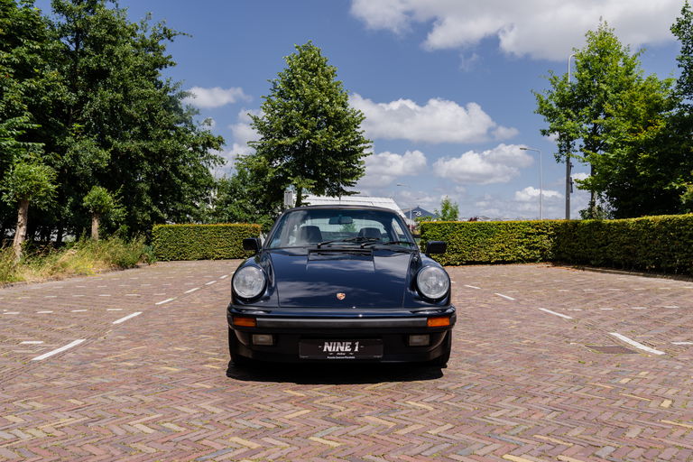 Porsche 911 Carrera 3.2