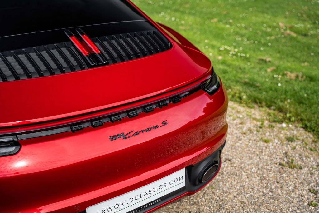 Porsche 992 Carrera S