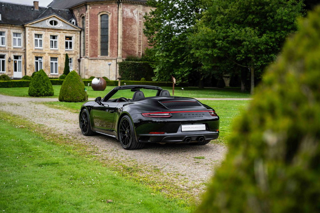 Porsche 991.2 Carrera 4 GTS