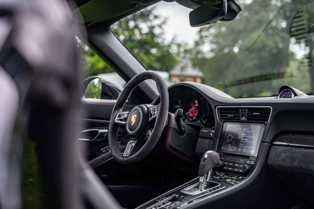 Porsche 991.2 Carrera 4 GTS