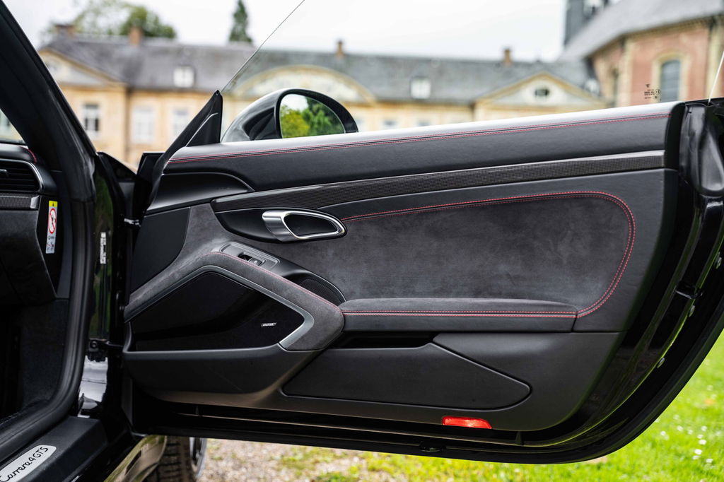 Porsche 991.2 Carrera 4 GTS