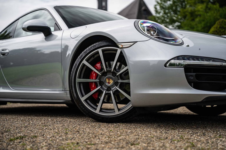 Porsche 991 Carrera 4S