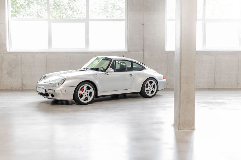 Porsche 993 Carrera 4S