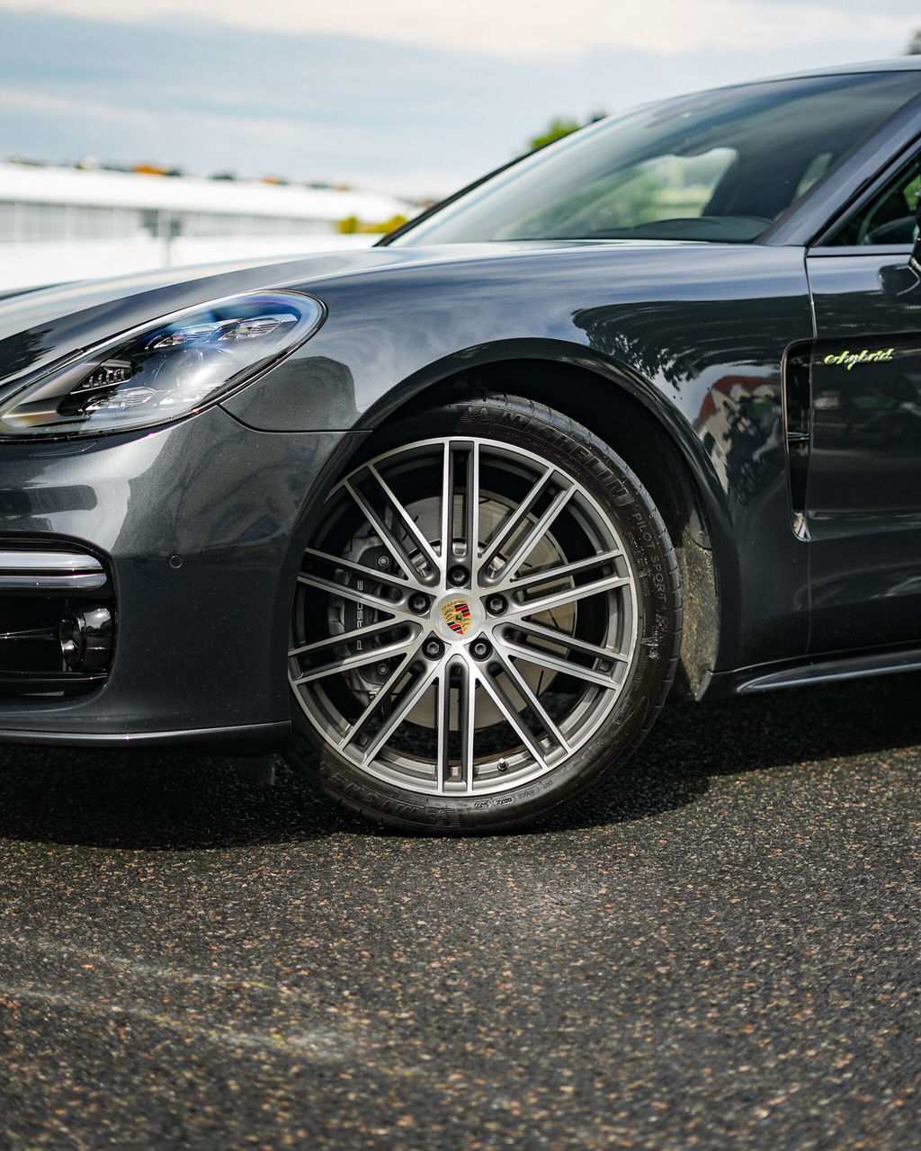 Porsche Panamera 4 E-Hybrid