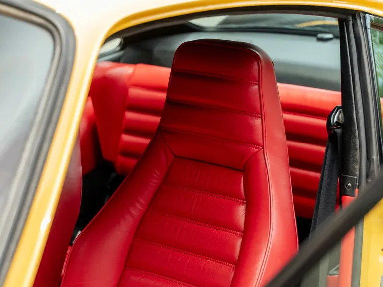 Porsche 911 Turbo 3.3 (US)