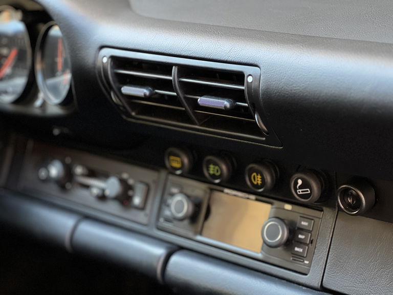 Porsche 964 Carrera 4