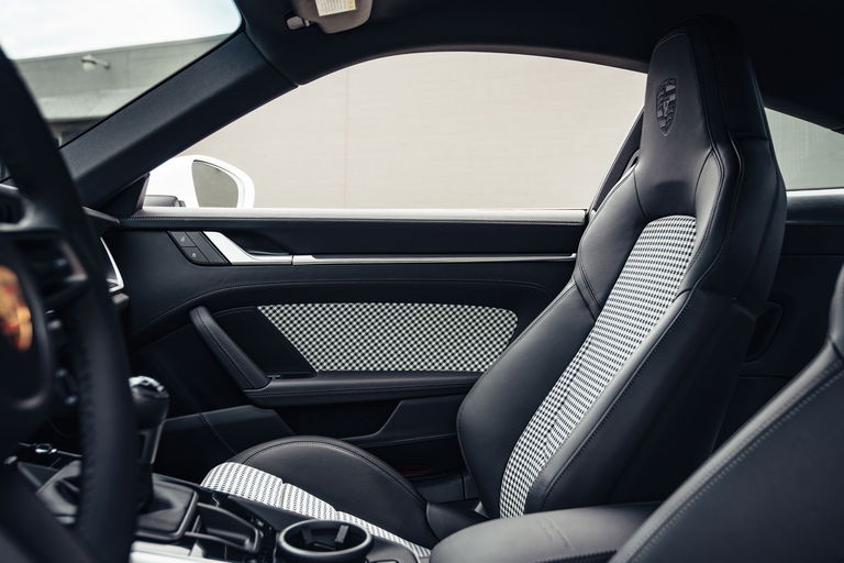 Porsche 992 Carrera S