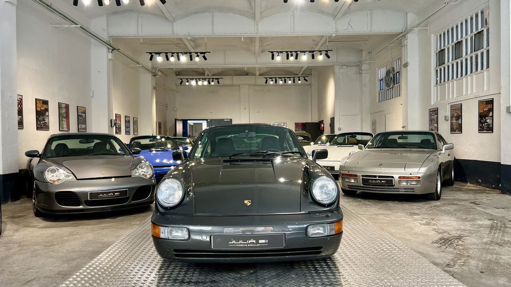 Porsche 964 Carrera 4