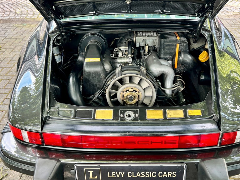 Porsche 911 Carrera 3.2