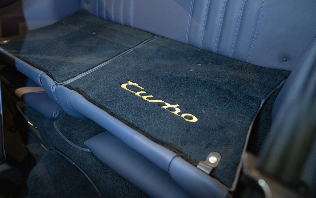 Porsche 911 Turbo 3.3 (US)