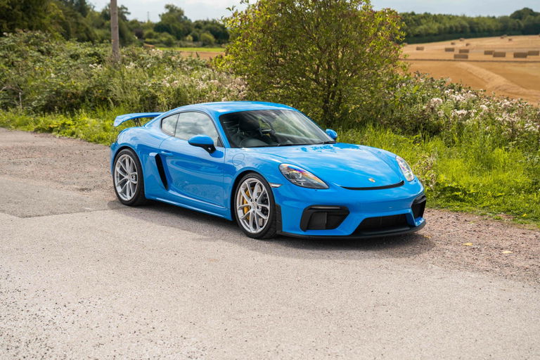 Porsche 718 Cayman GT4
