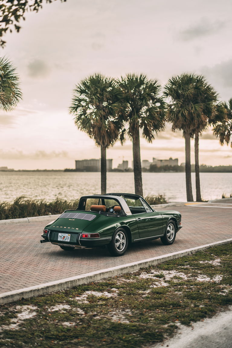 Porsche 911 S (F-Modell)