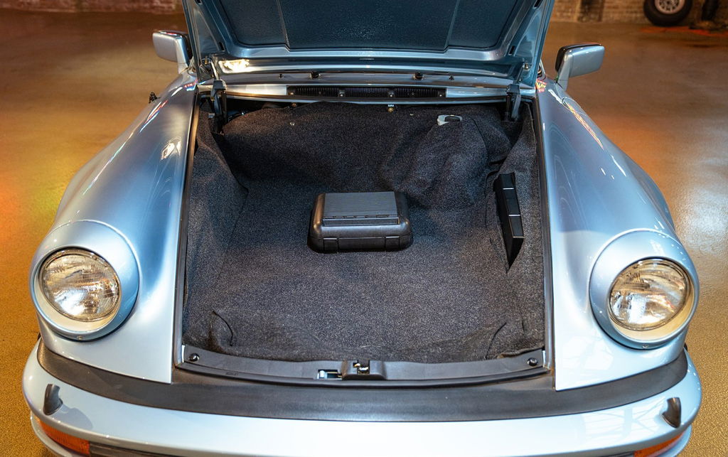 Porsche 911 Turbo 3.3 (US)