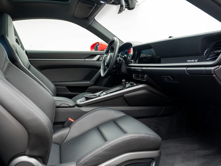 Porsche 992 Carrera S