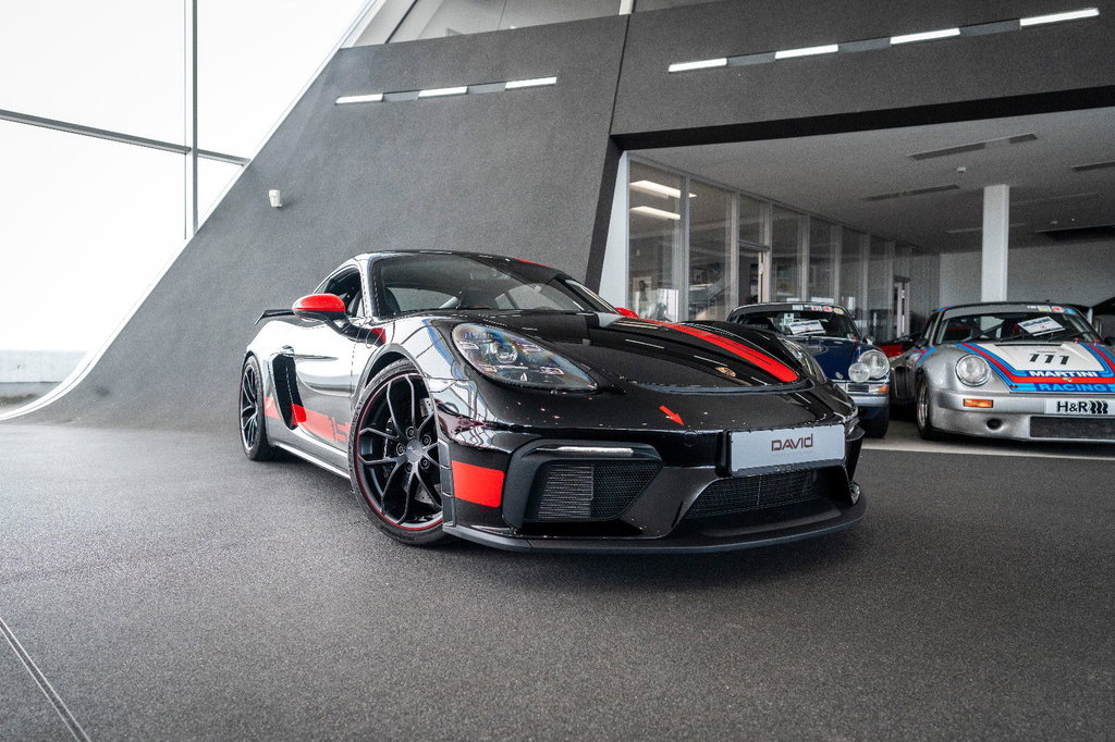 Porsche 718 Cayman GT4 2020 - elferspot.com - Marketplace for