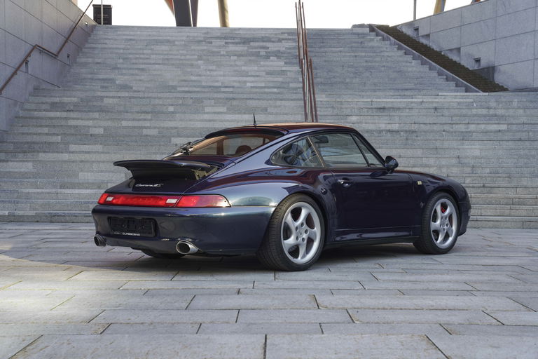 Porsche 993 Carrera 4S