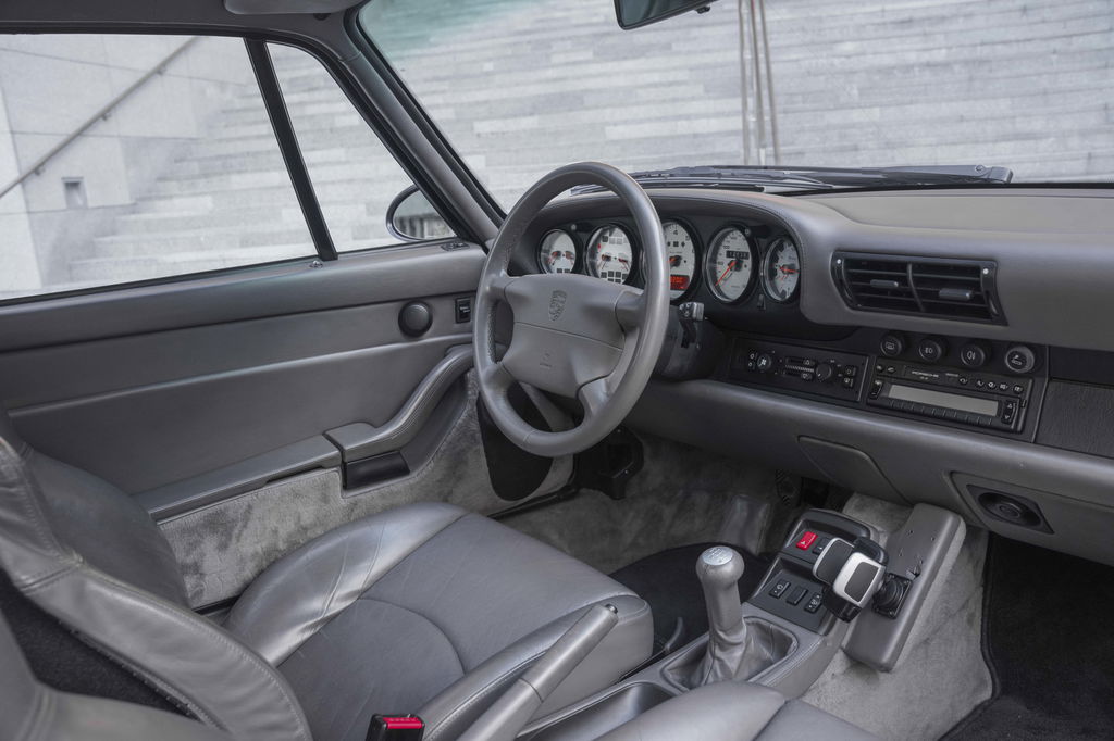 Porsche 993 Carrera 4S