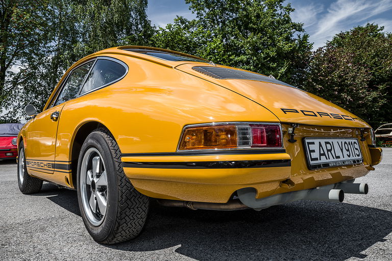 Porsche 911 S (F-Modell)