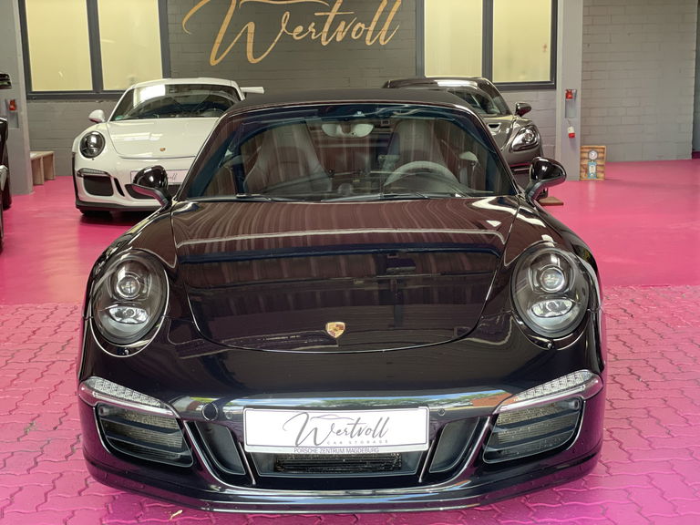 Porsche 991 Carrera 4 GTS