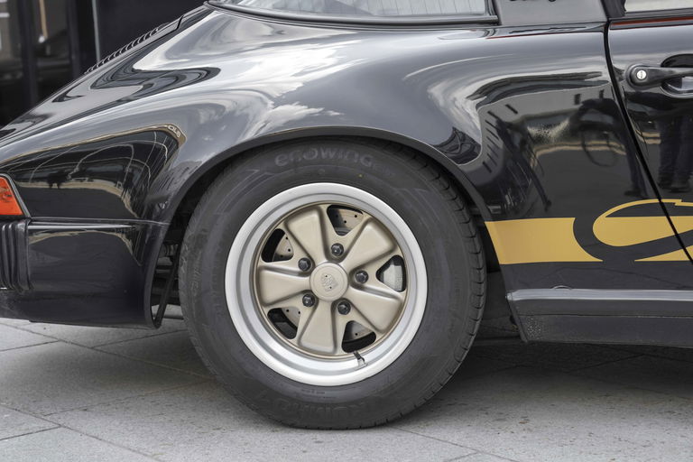 Porsche 911 Carrera 3,0