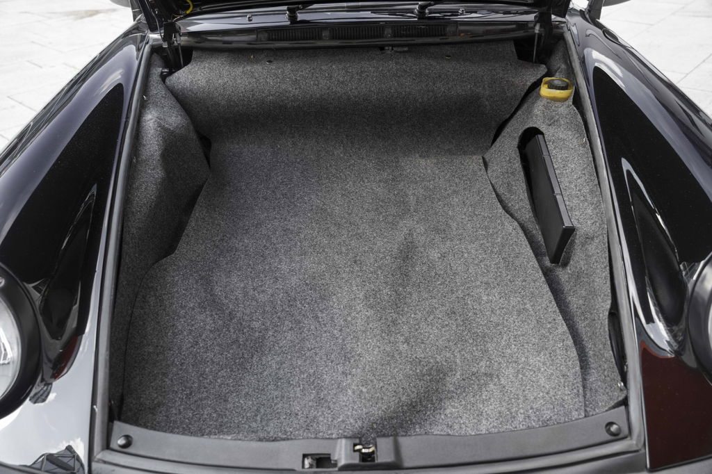 Porsche 911 Carrera 3,0