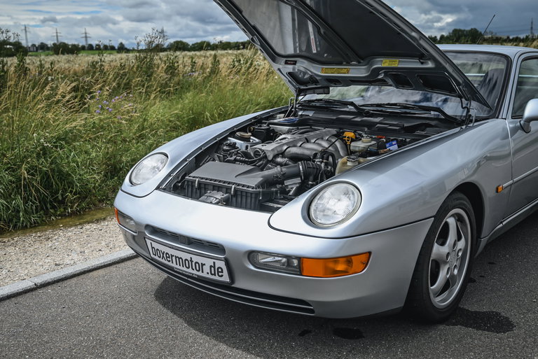 Porsche 968