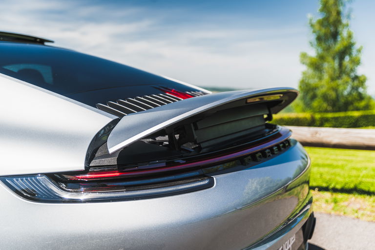 Porsche 992 Carrera 4S