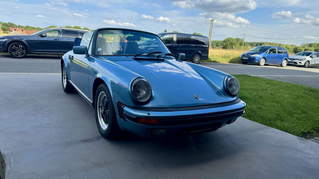 Porsche 911 Carrera 3.2