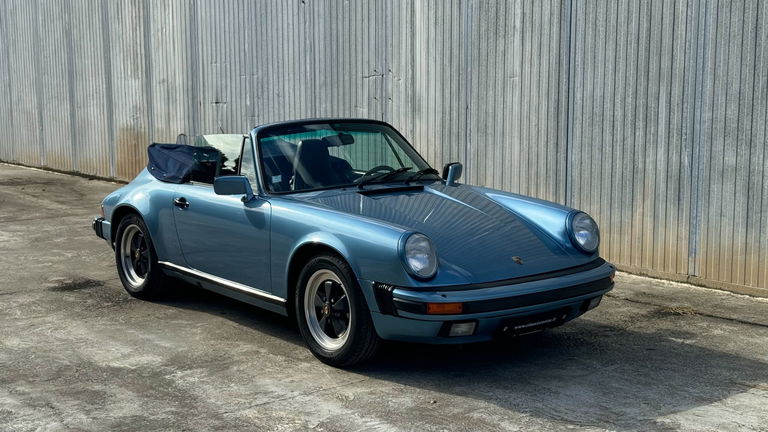 Porsche 911 Carrera 3.2