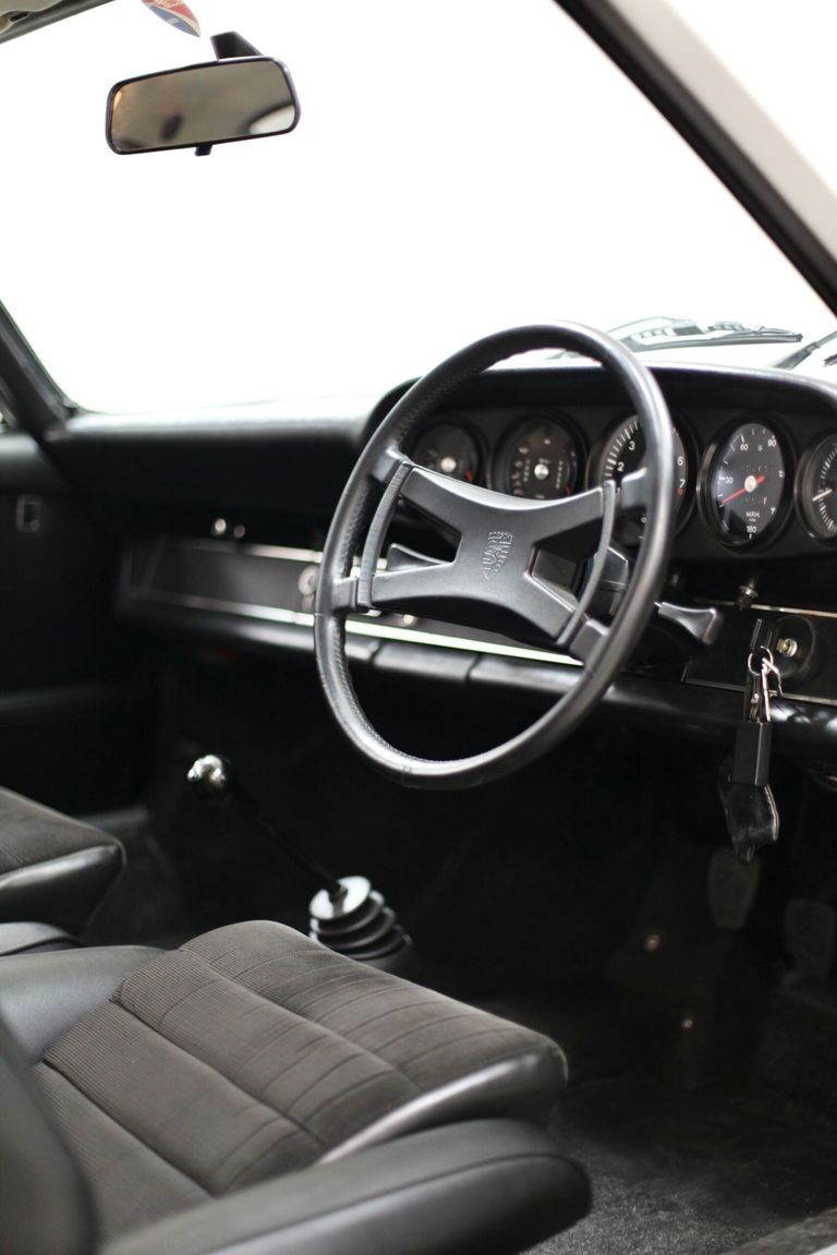 Porsche 911 Carrera RS