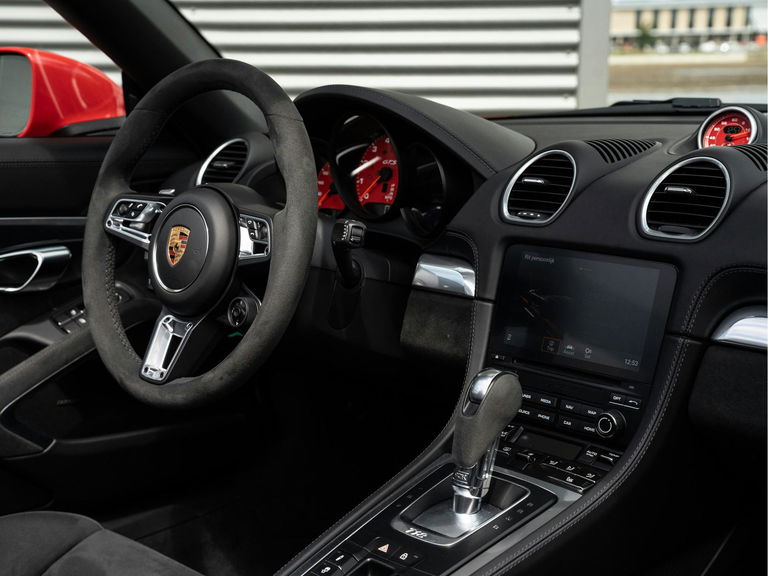 Porsche 718 Boxster GTS
