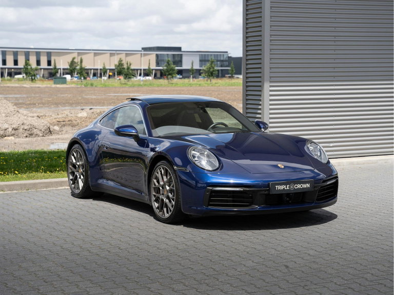 Porsche 992 Carrera 4S