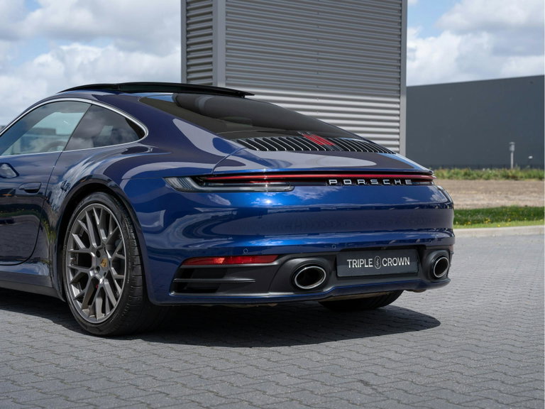 Porsche 992 Carrera 4S