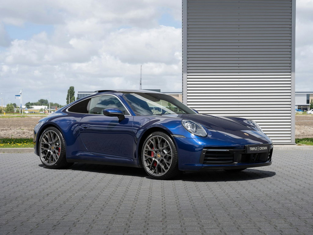 Porsche 992 Carrera 4S
