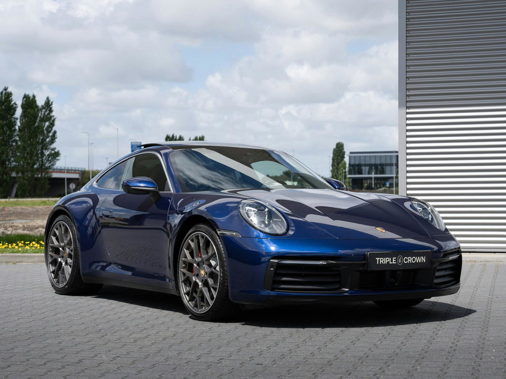 Porsche 992 Carrera 4S