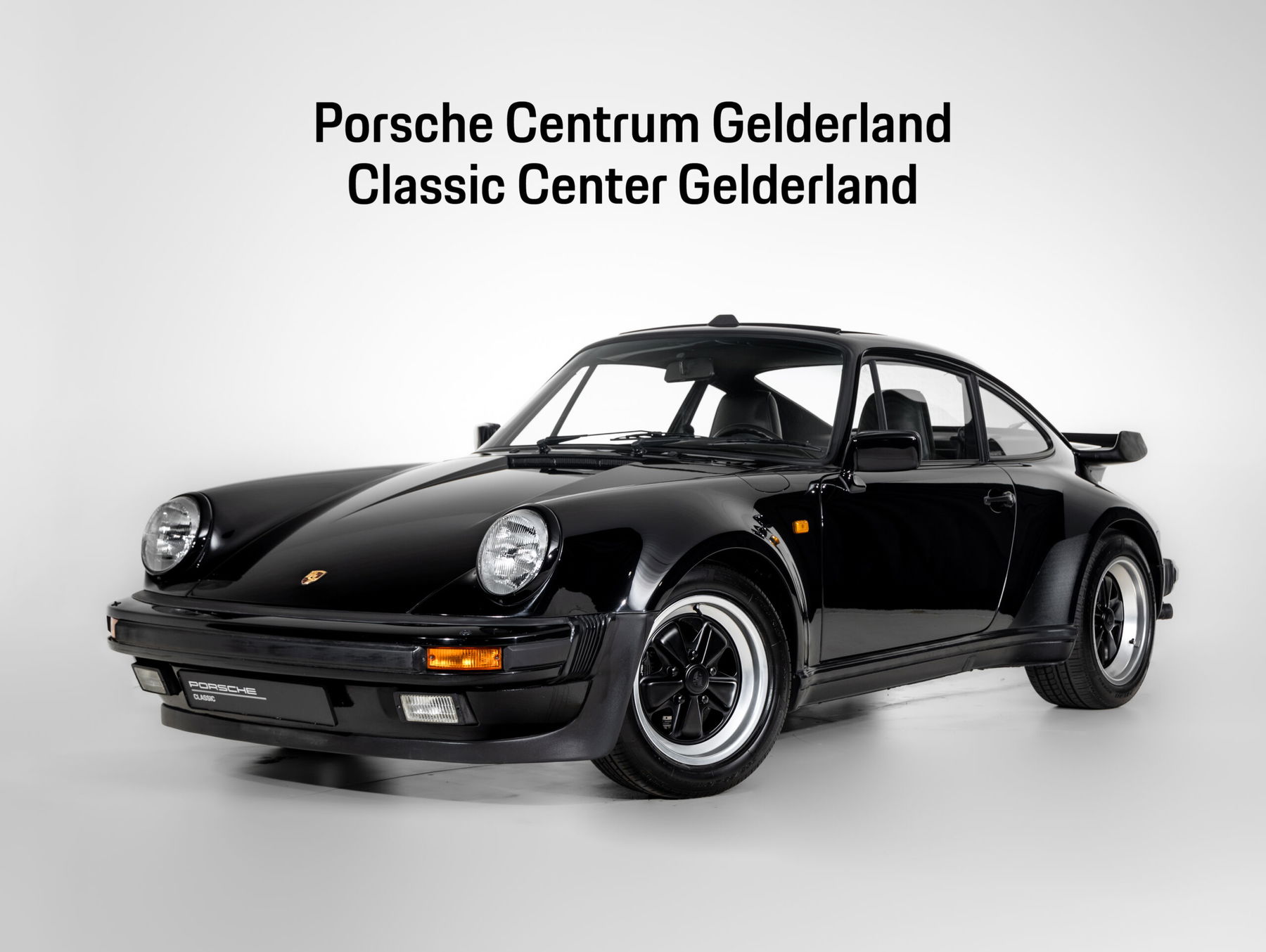 【MAXICHAMPS】Porsche 911 Turbo Black Porsche 911 (964) Turbo Black Metallic 1:43 940069106
