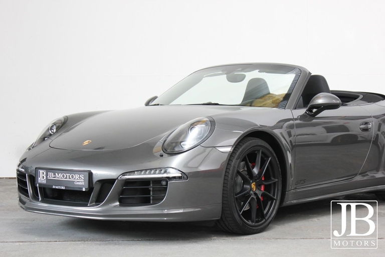 Porsche 991 Carrera 4 GTS