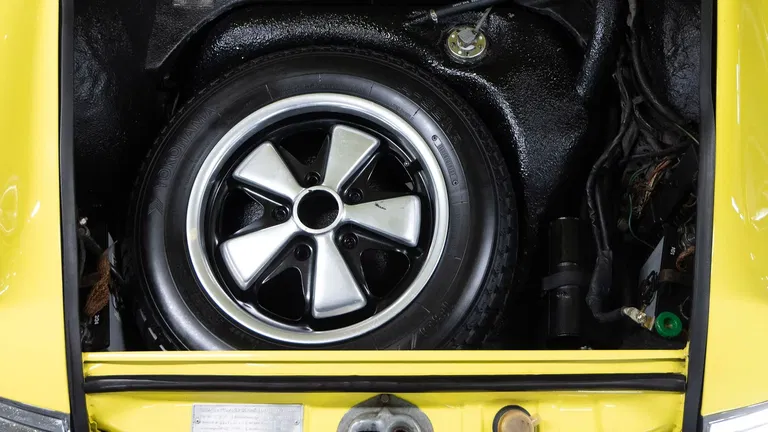 Porsche 911 S (F-Modell)